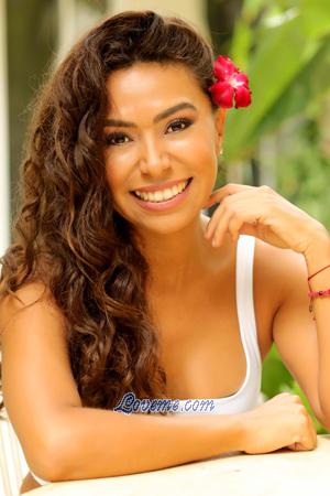 193938 - Ariana Age: 34 - Mexico