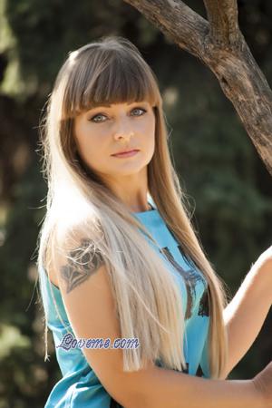 159143 - Elena Age: 45 - Ukraine