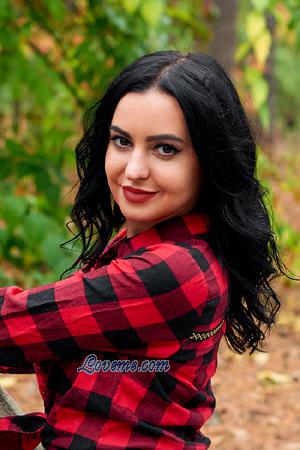 172081 - Elena Age: 33 - Ukraine