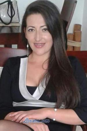 173363 - Yasmin Age: 43 - Colombia