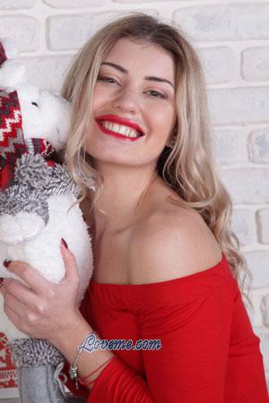 180301 - Yaroslava Age: 26 - Ukraine