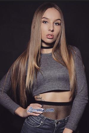 183318 - Diana Age: 25 - Ukraine