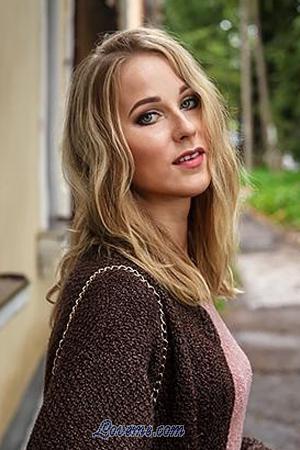 184365 - Tatiyana Age: 34 - Russia