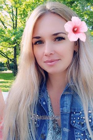 191377 - Natalia Age: 31 - Russia