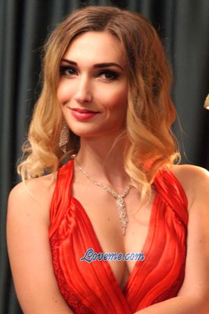 203289 - Nadiia Age: 32 - Ukraine