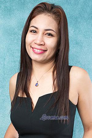 216397 - Tassanee (Meow) Age: 42 - Thailand