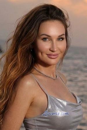 228729 - Viktoriia Age: 49 - Ukraine