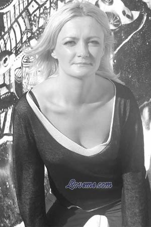 88759 - Tatiana Age: 38 - Russia