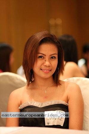 women-of-philippines-035